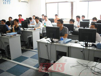 �������İ������~�ώ��l(f��)��