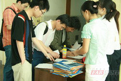 �A���hҊ���MǶ��ʽ�v��