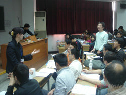 �A���hҊǶ��ʽ��Ӗ���M�v����Ƭ