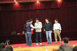 �A���hҊǶ��ʽ��Ӗ���M�v����Ƭ