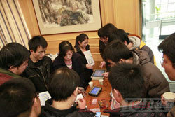 �A���hҊǶ��ʽ��Ӗ���M�v����Ƭ