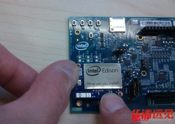 Intel Edison 的組裝